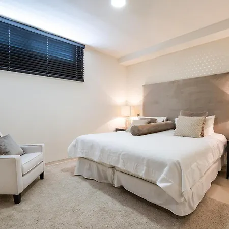 Villa Eva Olivos Nueva Andalucia