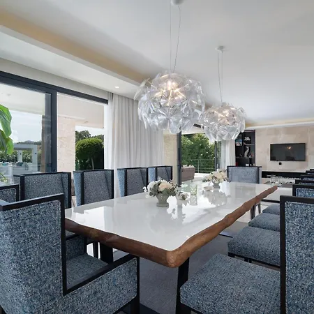 Eva Olivos Nueva Andalucia Villa Marbella