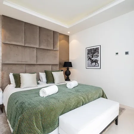 Villa Eva Olivos Nueva Andalucia
